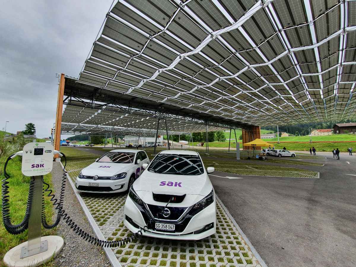 Solardach Parkplatz Jakobsbad