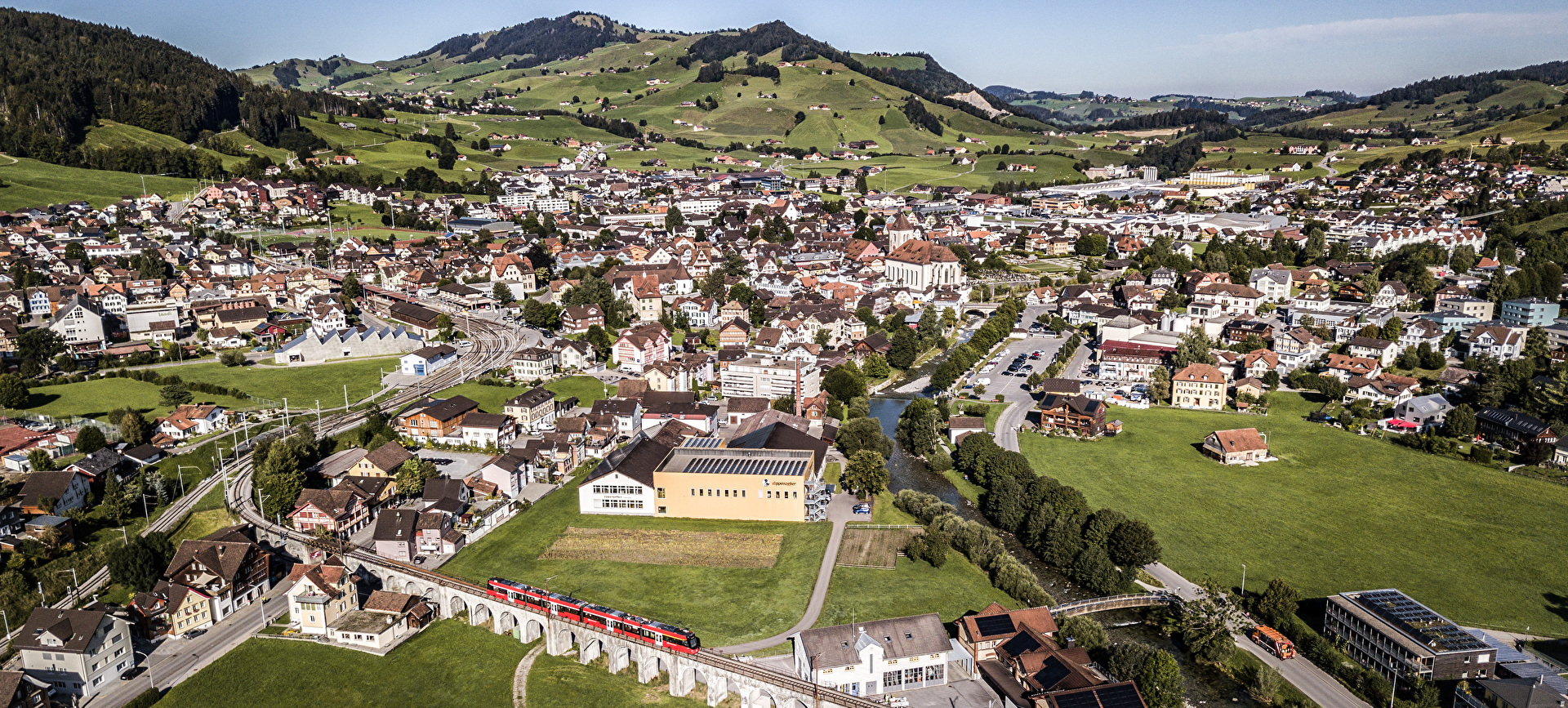 Entwicklung Gewerbe- und Industriepark Hintere Rüti