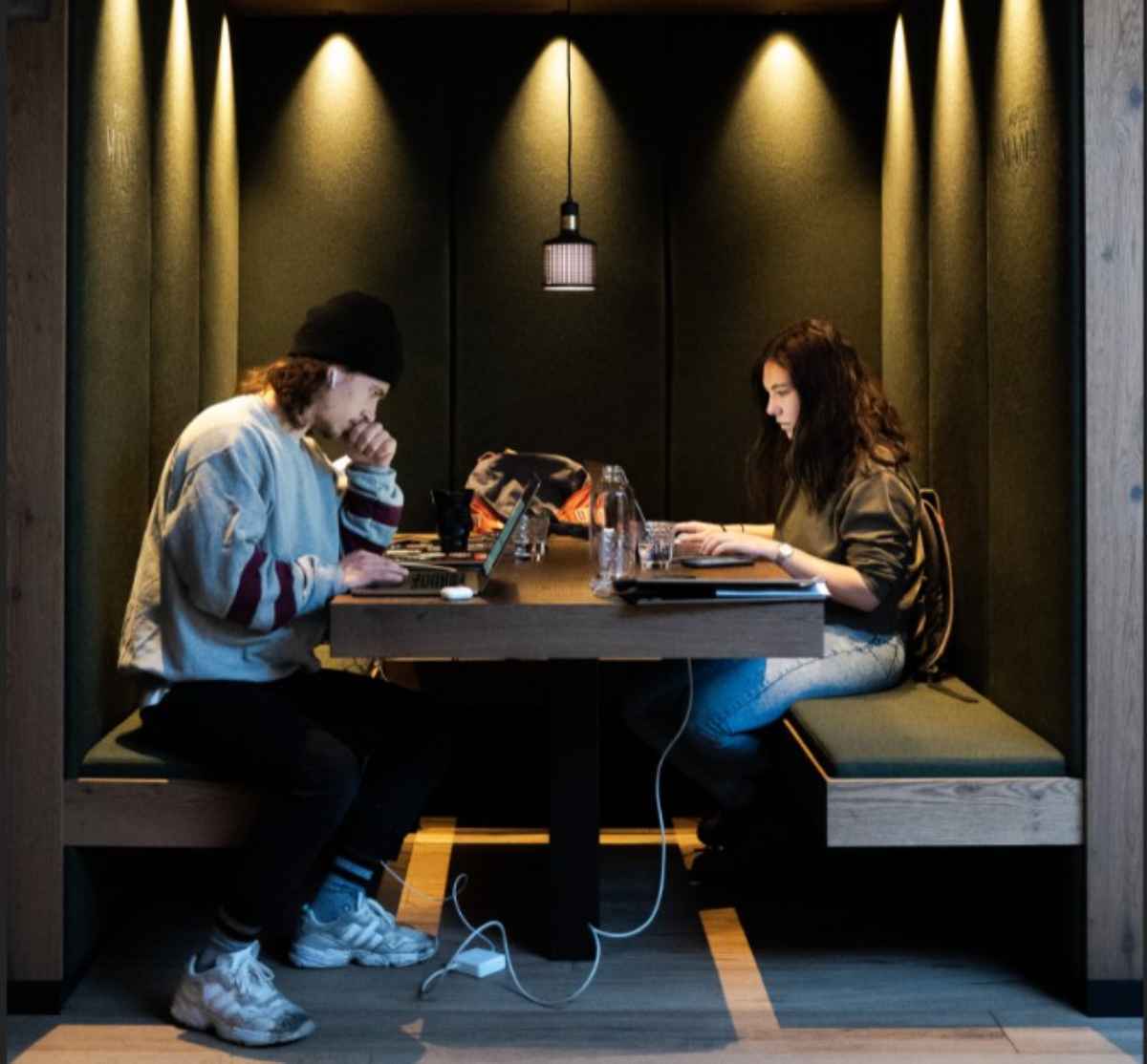 Digitalisierung der Arbeitswelt: eine Chance für die Hotellerie und die Tourismusdestinationen in der Schweiz