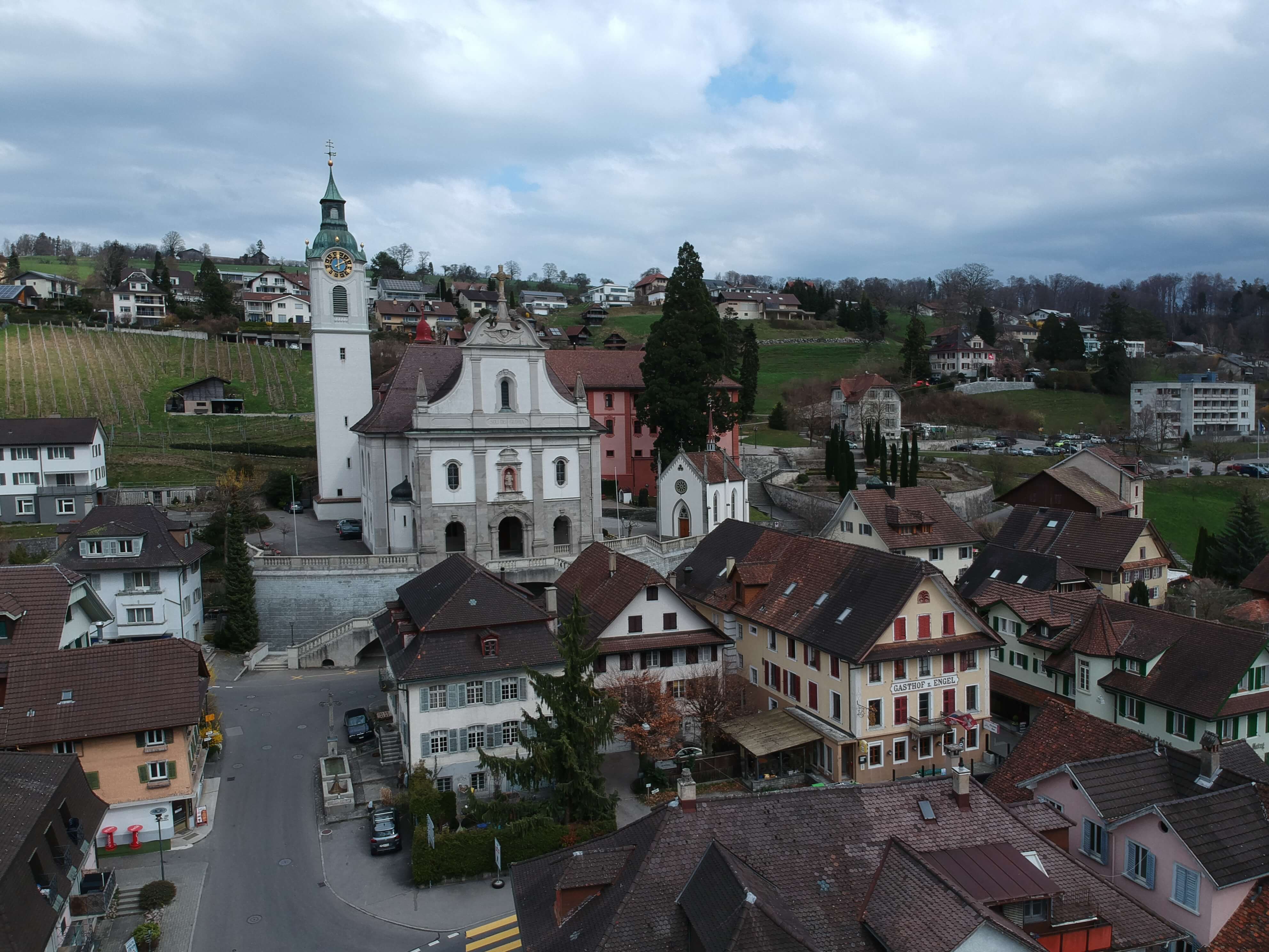 Regionale Wissensgemeinschaft zur Initiierung und Gestaltung von Zentrums- und Dorfkernentwicklungen
