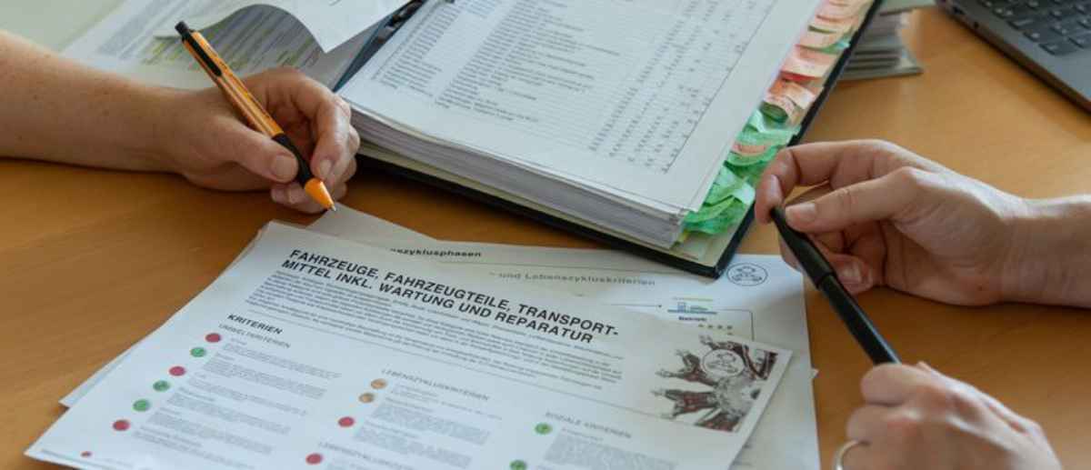 Öffentliche Beschaffung nachhaltig und rechtskonform gestalten
